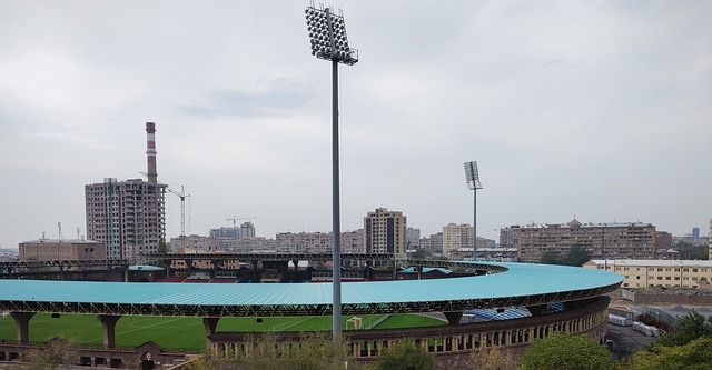 30场零进球！皇马8000万先生陷入断崖式低谷，或刷新41年尴尬纪录