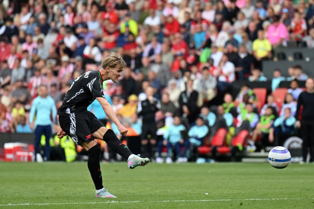 视频集锦：摩尔多瓦0-2意大利